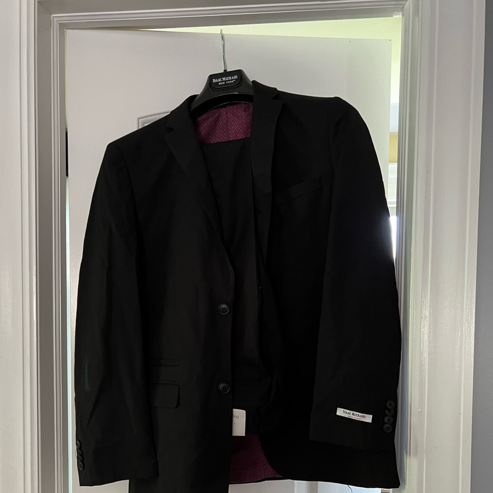 Boys suit size 20